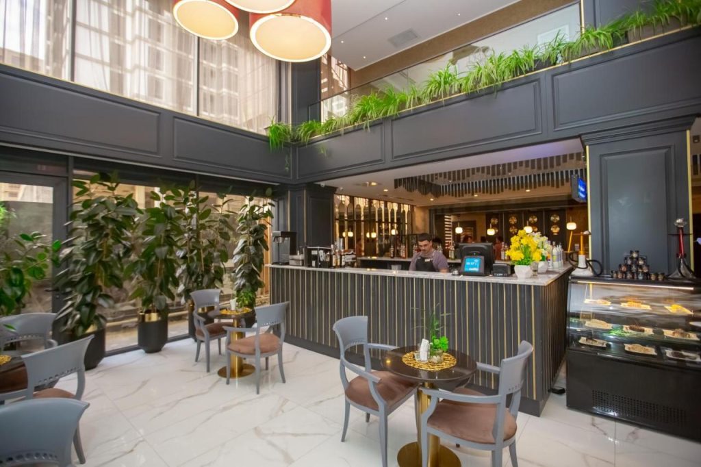 Premium Park Hotel 